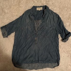 Lightweight chambray shirt